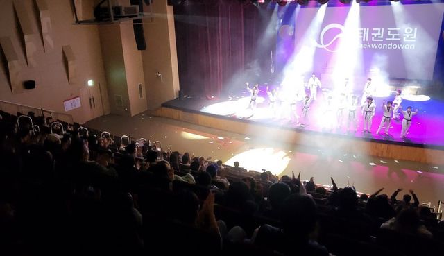  무주 태권도원 공연 장면