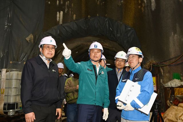 지하공사 현장 방문한 조용익 부천시장