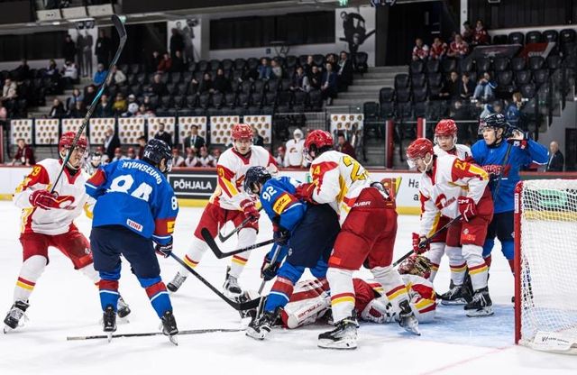문전 앞에서 벌어진 한국과 중국의 혼전