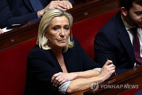 마린 르펜 의원