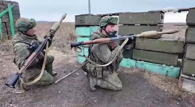 러 쿠르스크 전투 훈련하는 북한군