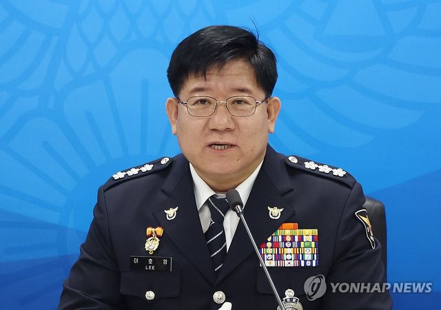 발언하는 이호영 직무대행