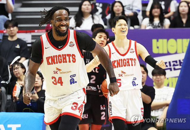 워니 '챔피언결정전으로 가자'