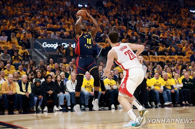 골든스테이트 지미 버틀러의 슛