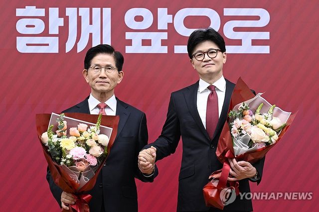 김문수·한동훈, 국민의힘 최종 경선 진출…내달 3일 후보 선출