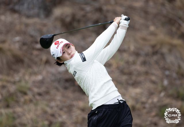 황유민의 티샷.