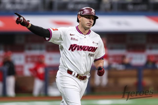 키움 외국인 타자 카디네스