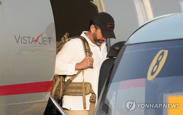 트럼프 주니어 김포공항 도착