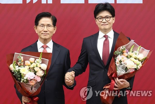 국민의힘 최종 경선 진출한 김문수·한동훈 후보