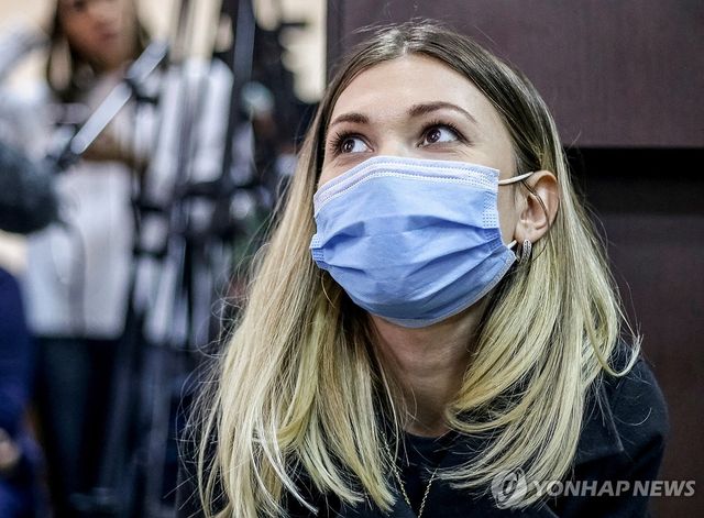 故 빅토리야 로시나 기자