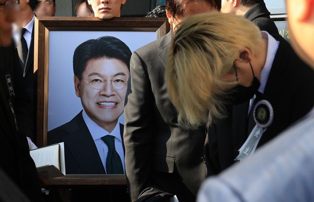 장제원 전 국회의원 발인식