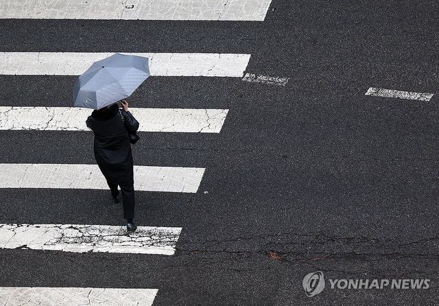 비 내리는 서울