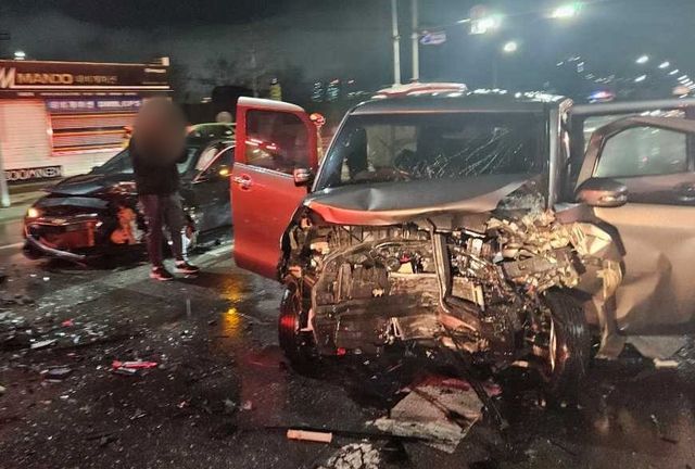 춘천 근화동 승용차 교통사고