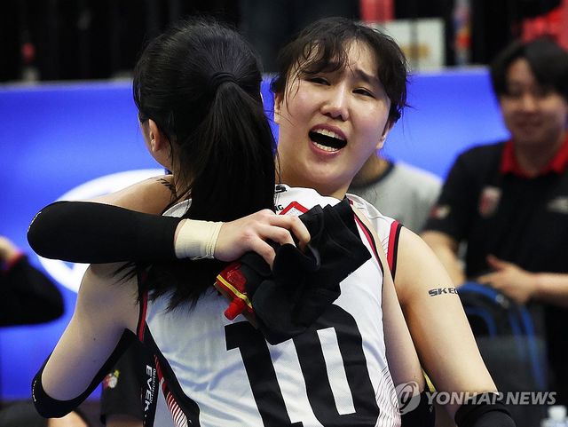 기뻐하는 염혜선