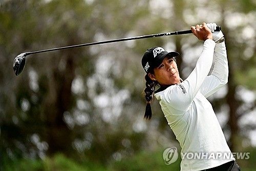 부티에의 티샷.