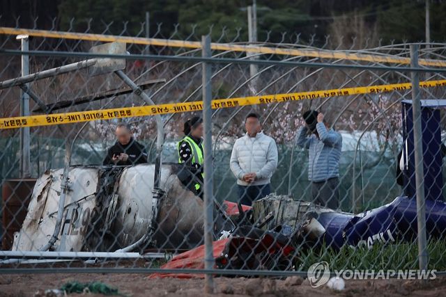 대구서 산불 진화 헬기 추락해 조종사 숨져…당국, 현장 확인