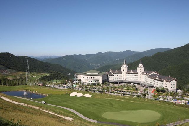 하이원 CC 리조트 전경