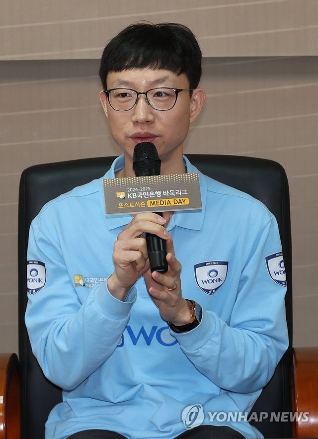 출사표 던지는 이희성 감독