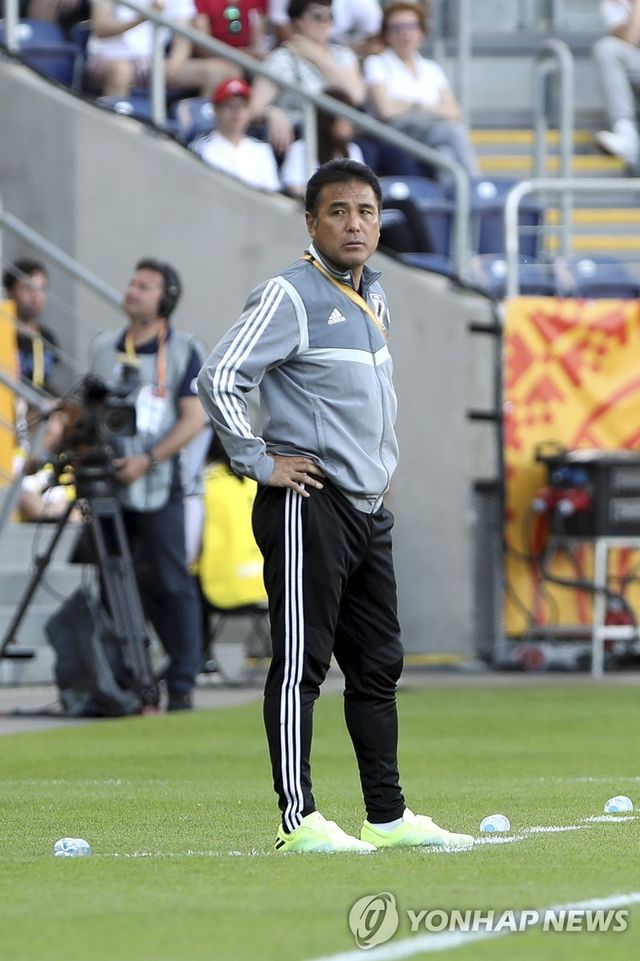가게야마 마사나가 일본축구협회 기술위원장의 U-20 대표팀 감독 시절 모습