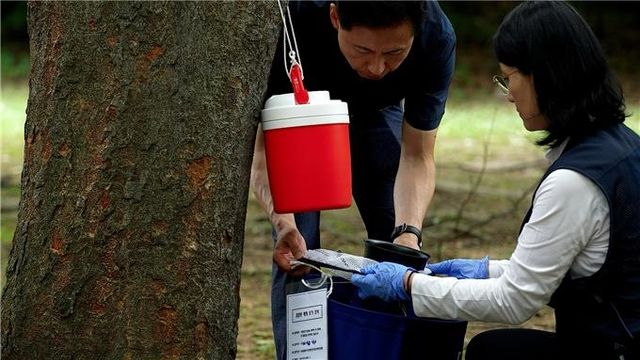 모기 채집기 설치 모습