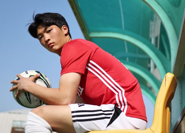 페예노르트 입단하는 보인고 3학년 배승균