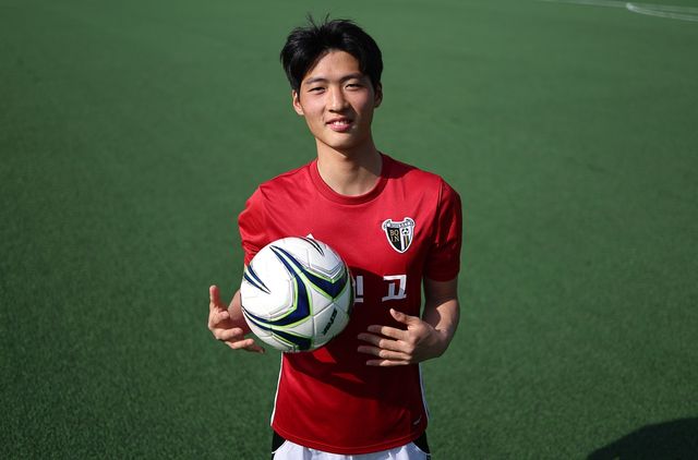 페예노르트 입단하는 보인고 3학년 배승균