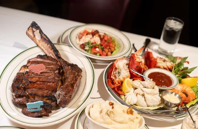 울프강스테이크 하우스의 토마호크 스테이크 [사진/성연재 기자]