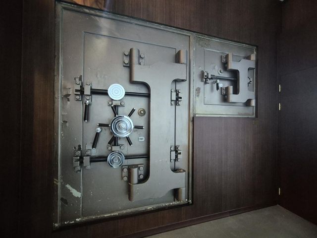 1935년에 설치된 금고문 원형