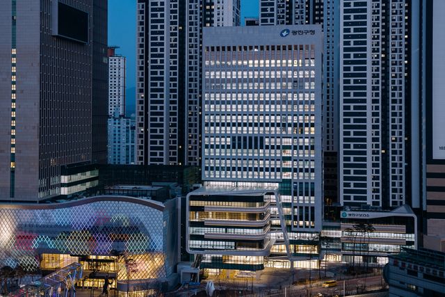 광진구청 신청사 야간 모습