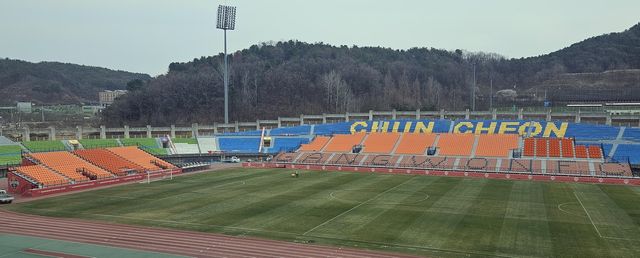 춘천시 송암스포츠타운 가변석 운영