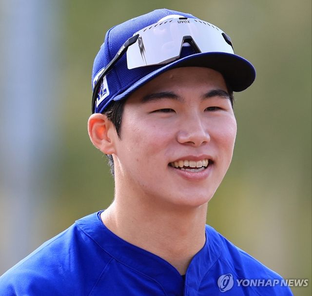 활짝 웃는 김혜성