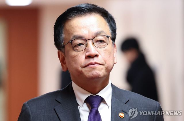 최상목 대통령 권한대행 부총리 겸 기획재정부 장관