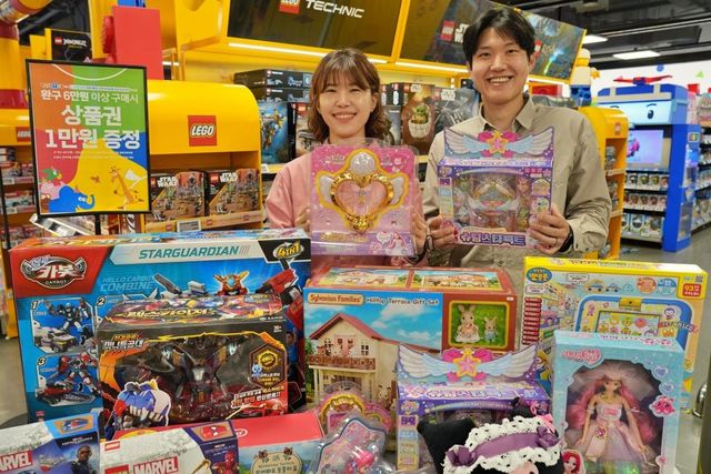 롯데마트 토이저러스, 영실업·뽀로로 완구 최대 40% 할인 