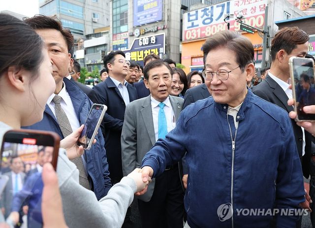 파기환송 판결 이후 '경청 투어' 시작한 이재명 후보