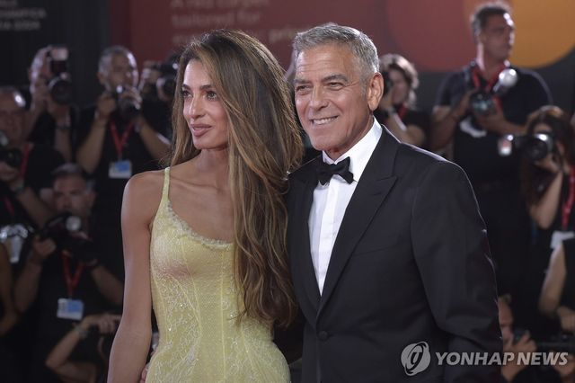 영화배우 조지 클루니(오른쪽)와 부인 아말 클루니