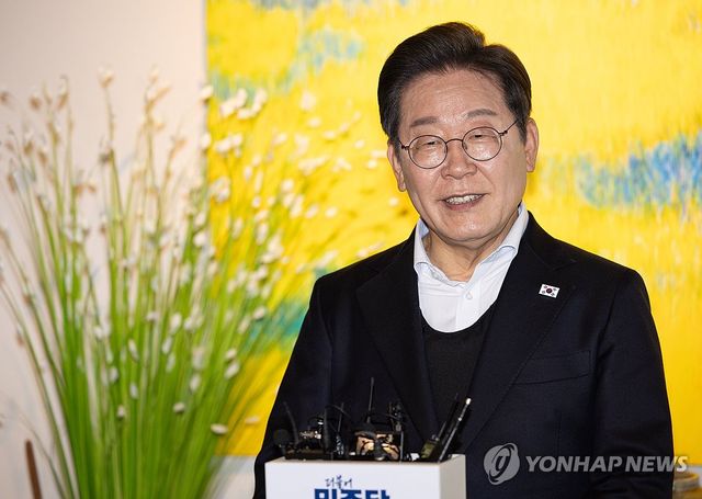 김장하 선생과 차담 마친 이재명 후보