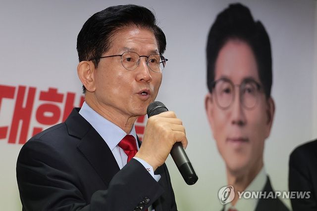 김문수 "후보자격 불법박탈…법적·정치적 조치 즉시 착수"