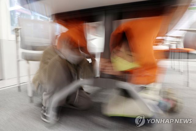 지난달 7일 서울 마곡안전체험관에서 초등학생들이 안전체험교육을 받고 있다. [연합뉴스 자료사진]