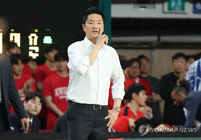 SK 전희철 감독 '지금 필요한 것은 1승'