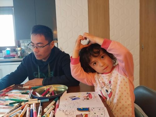 장성탄 씨와 딸 엘로이즈