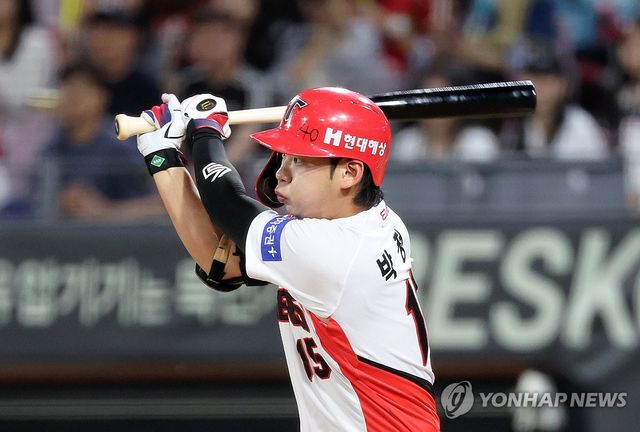 적시타 치는 박정우