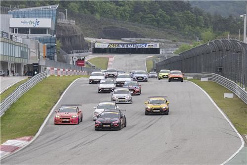 인제 마스터즈 시리즈 2라운드 스타트 장면
