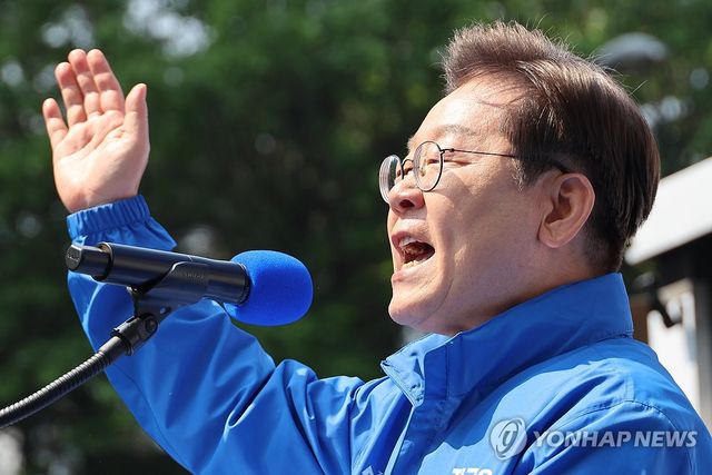 지지 호소하는 이재명 후보