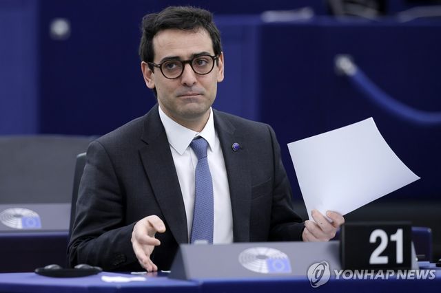 스테판 세주르네