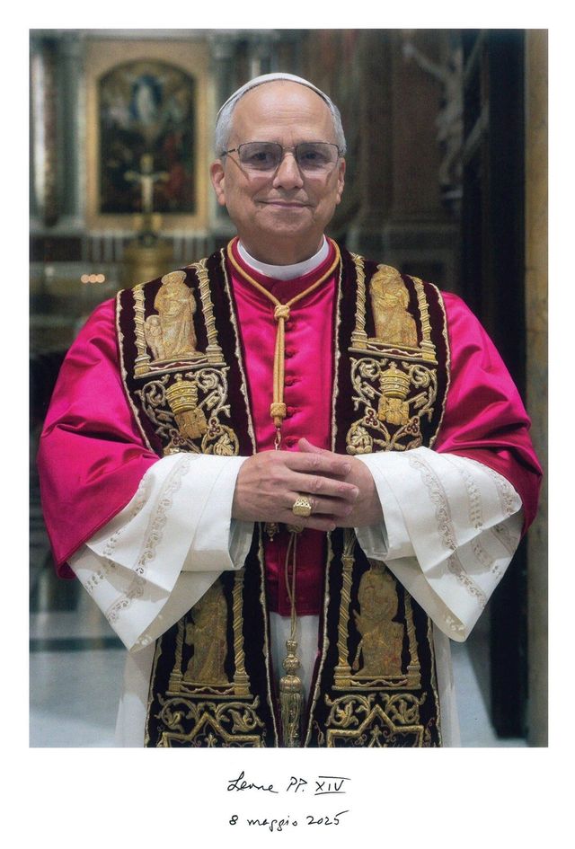 레오 14세 공식 초상사진