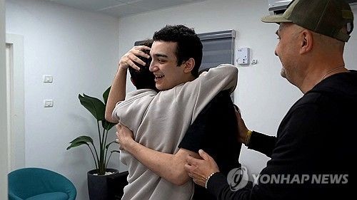 가자지구에 억류돼있다 석방된 에단 알렉산더