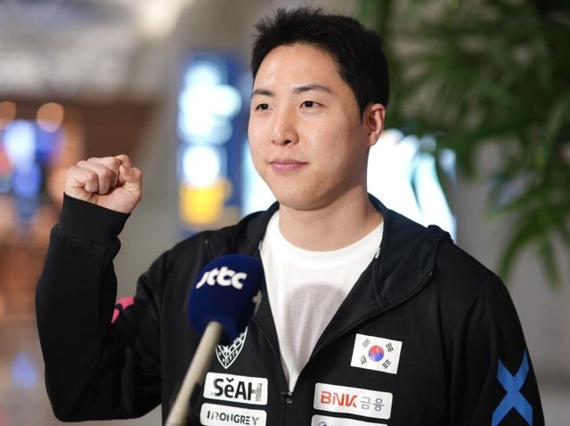 세계탁구선수권 출전을 앞두고 파이팅 외치는 임종훈