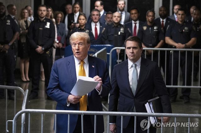 미국 대통령과 의회도서관장 직무대행 지명자