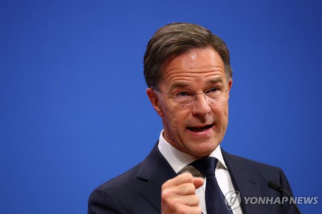 마르크 뤼터 나토 사무총장