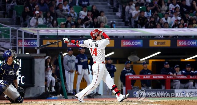500홈런 최정, KBO리그 새 역사